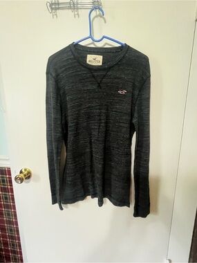 Hollister Men’s Long-Sleeve Crewneck Sweater - Charcoal med